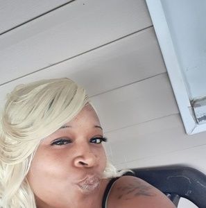 Meet your Posher, Mickey